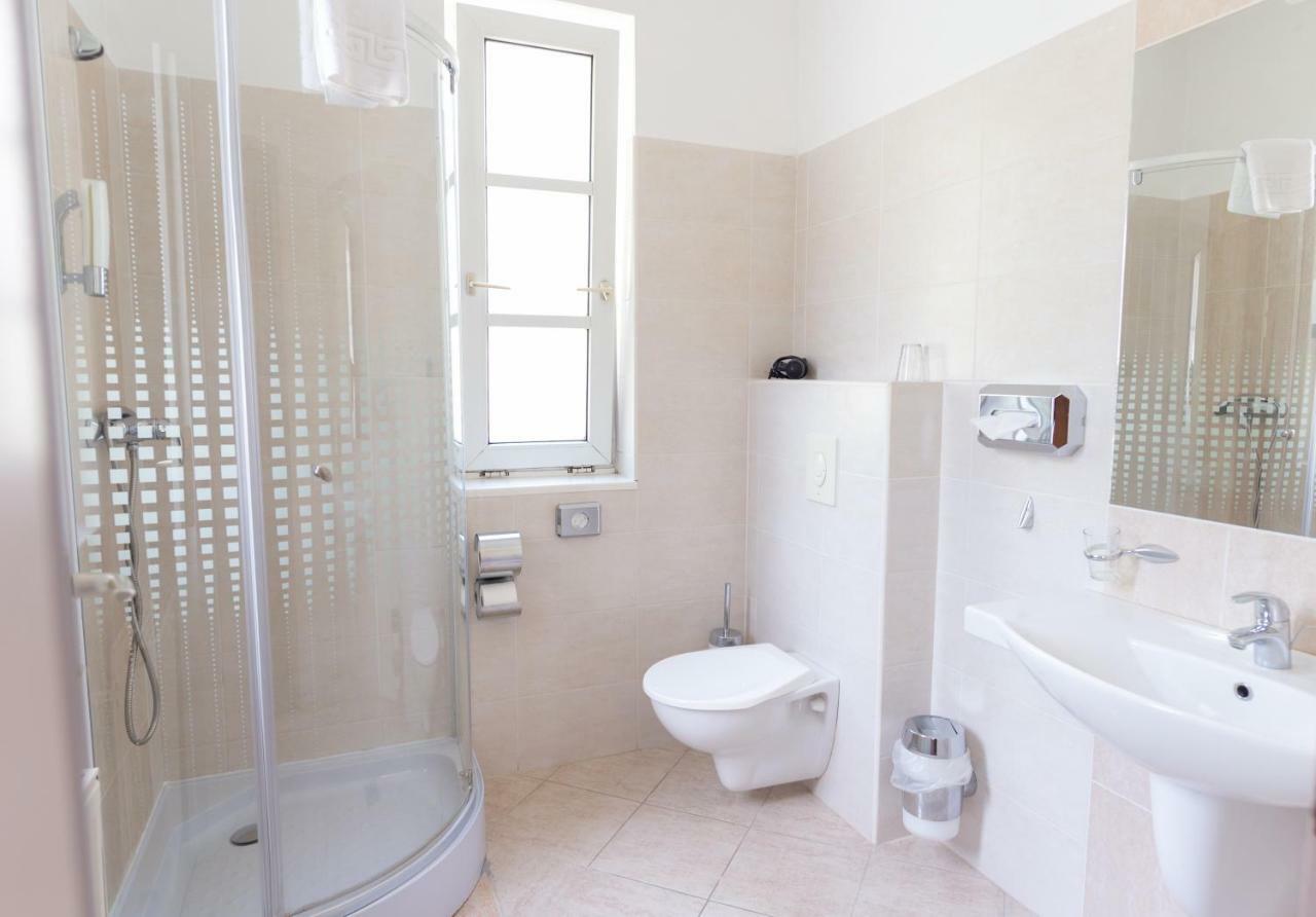 Walzer Hotel Βουδαπέστη Εξωτερικό φωτογραφία